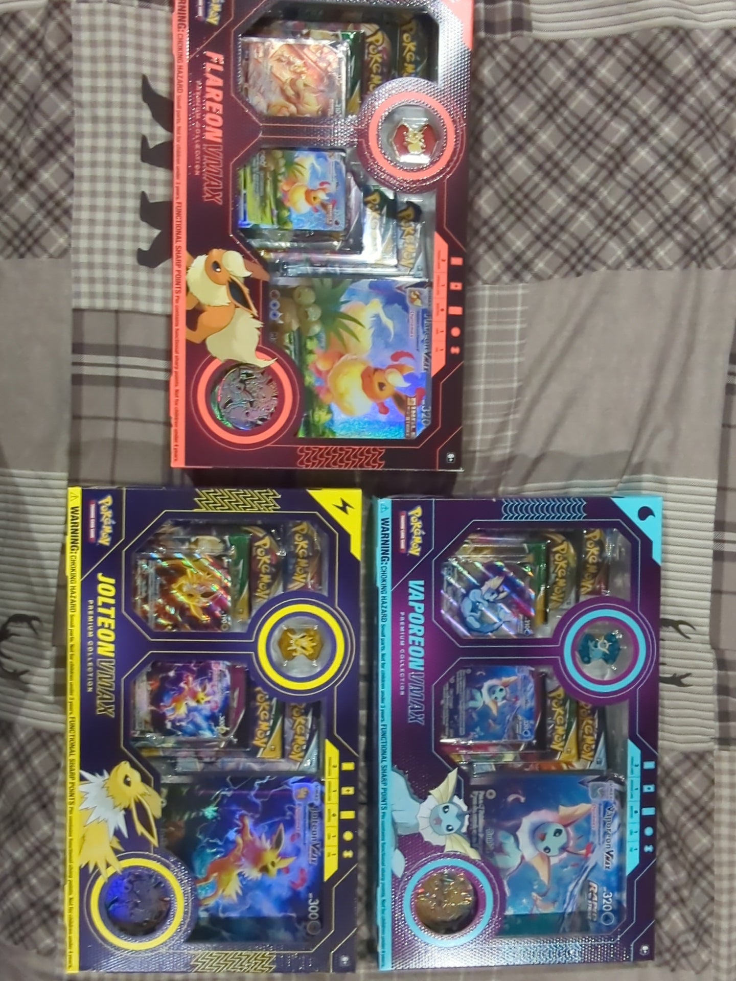Pokemon Eevee Evolutions Premium Collection 6-Box Case