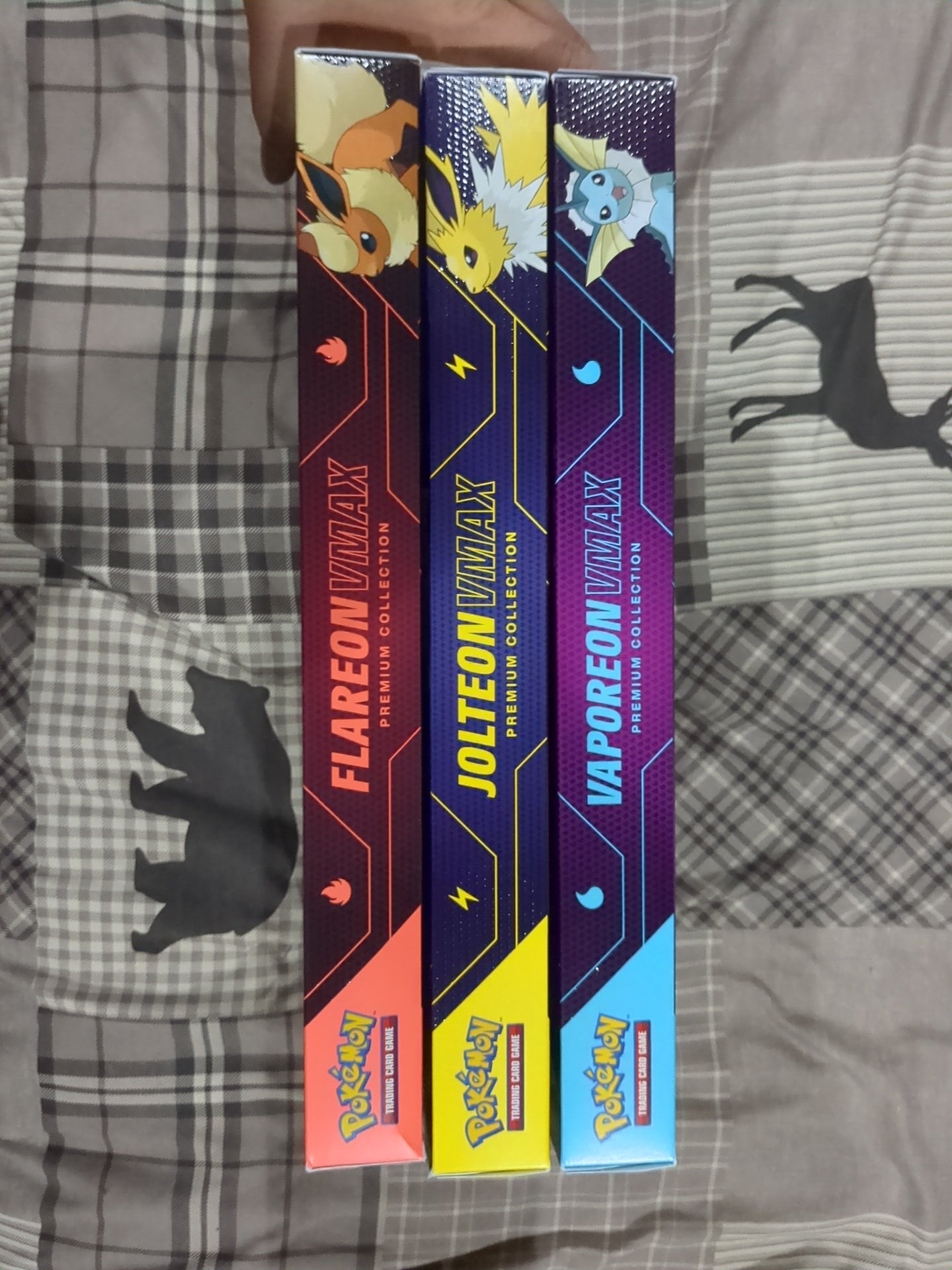  Get All 3 Sets! Pokemon Eevee Evolution: Vaporeon, Jolteon &  Flareon Vmax Premium Collection Booster Box Sets : Toys & Games